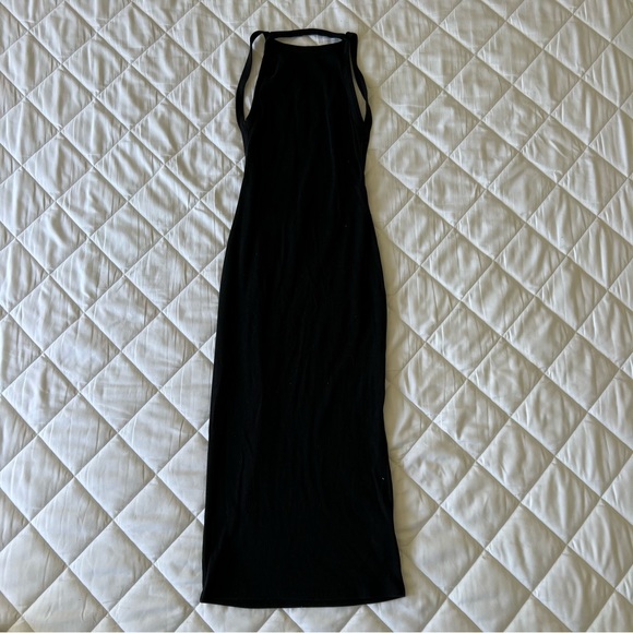 UO black backless dress - Picture 2 of 2